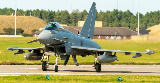 Davall_Gears's tweet photo. Defence industry worth £9.8bn to the UK economy:
Read the full story here: https://t.co/1BEAV1roAg
As gear manufacturers for the defence sector, we're playing our part in contributing to that £9.8bn figure! 👌
#DefenceUK #Engineering #UKEconomy #BritishSME #UKMfg #UKEng https://t.co/7wgStHpCX8