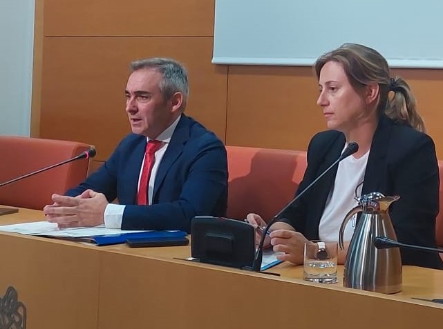 Los valencianos nos sentimos doblemente agraviados con la amnistía que según ERC ya está pactada con el todavía presidente del gobierno Pedro Sánchez.

Les Corts votará sobre la amnistía gracias a una propuesta del PP.

🗣️<a href="/BarrachinaM/">Miguel Barrachina Ros</a> 

ppcv.com/les-corts-vota…