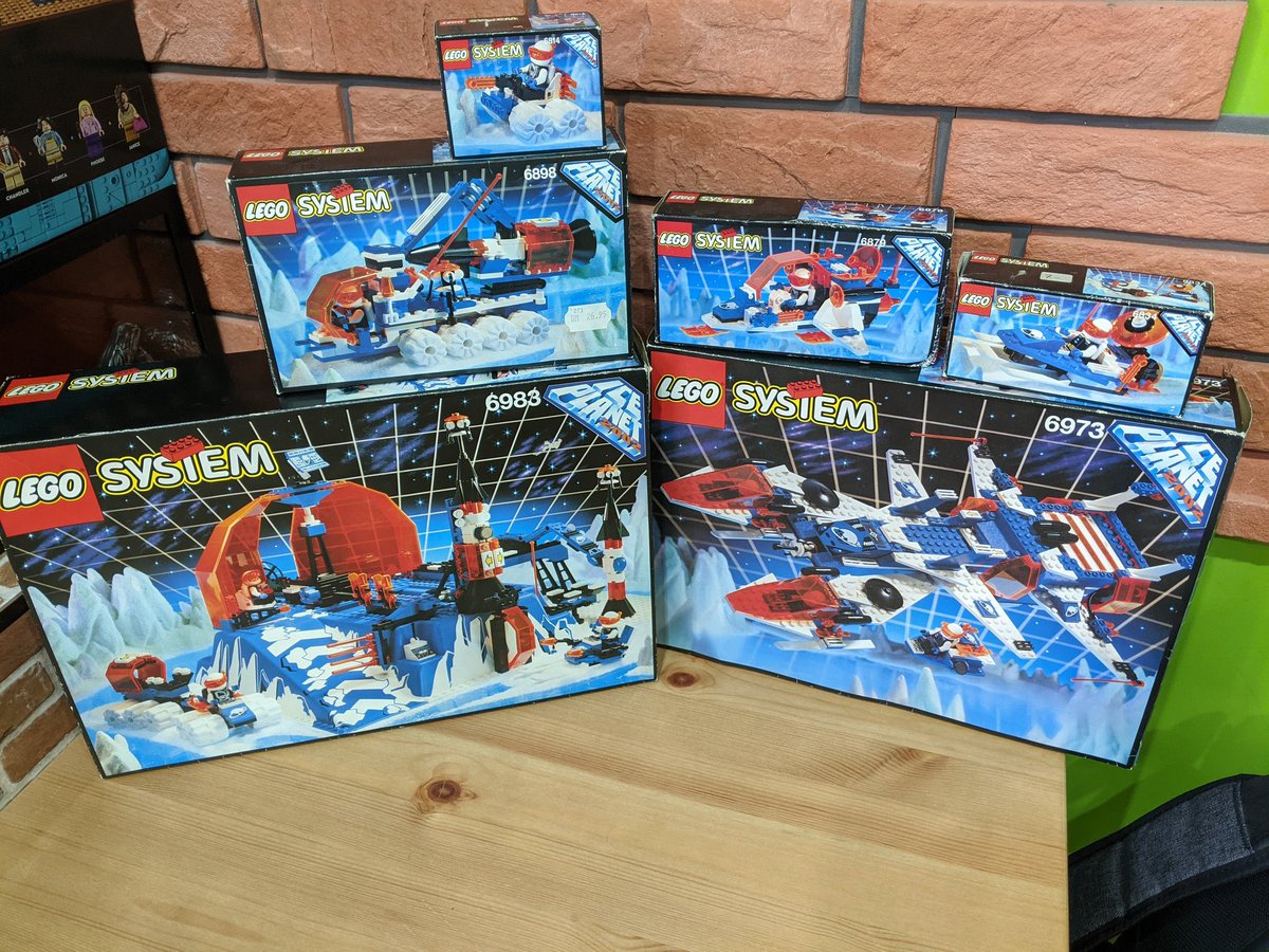 kociu91's tweet photo. W grudniu oprócz kalendarzy adwentowych i zestawów świątecznych zrecenzuję Wam dosłownie KAŻDY zestaw z serii #Lego #IcePlanet2002 jaki wyszedł na świecie.
@JohnManham @G_Zabiegly @karo_yard @lewickam @PestkaPL @maryush @ArekAlb @cortezonPL @Basiowe_kotki @r0br3t @misia_domi https://t.co/VZA3lMoKQq