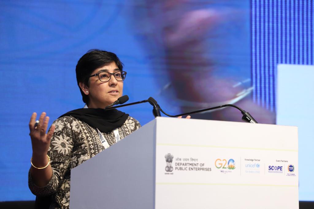 DPE_GoI's tweet photo. Stakeholders mulling on key take aways. #CPSERoundtableExhibition2023 #HealthyNationHappyNation #AspirationalDistricts #SwachhtaHiSewa #Vidyanjali #Stunting #TBMuktBharat #AnaemiaControl #TOPS #FinMin #DPE https://t.co/fAlA4Gl16F