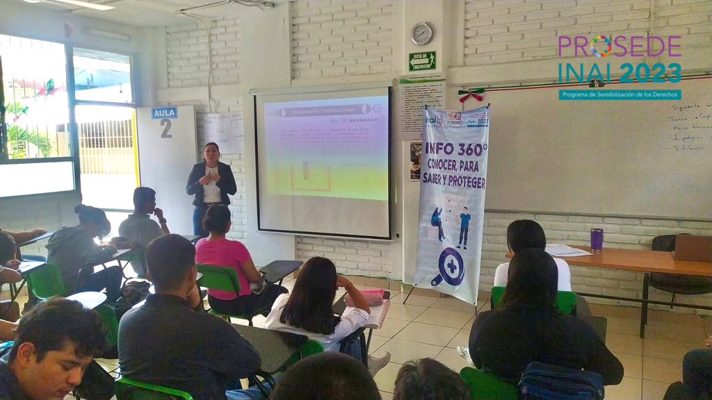 vinculasociedad's tweet photo. 📍La Fundación con equidad A.C del #PROSEDEINAI2023 también se encuentran trabajando con alumnos del #Bachilleres32 de #Suchitlan, #Comala, en donde se ha impartido el taller “Derecho de acceso a la información y protección de datos personales” #info360conocerparasaberyproteger https://t.co/juhOOAEVfa
