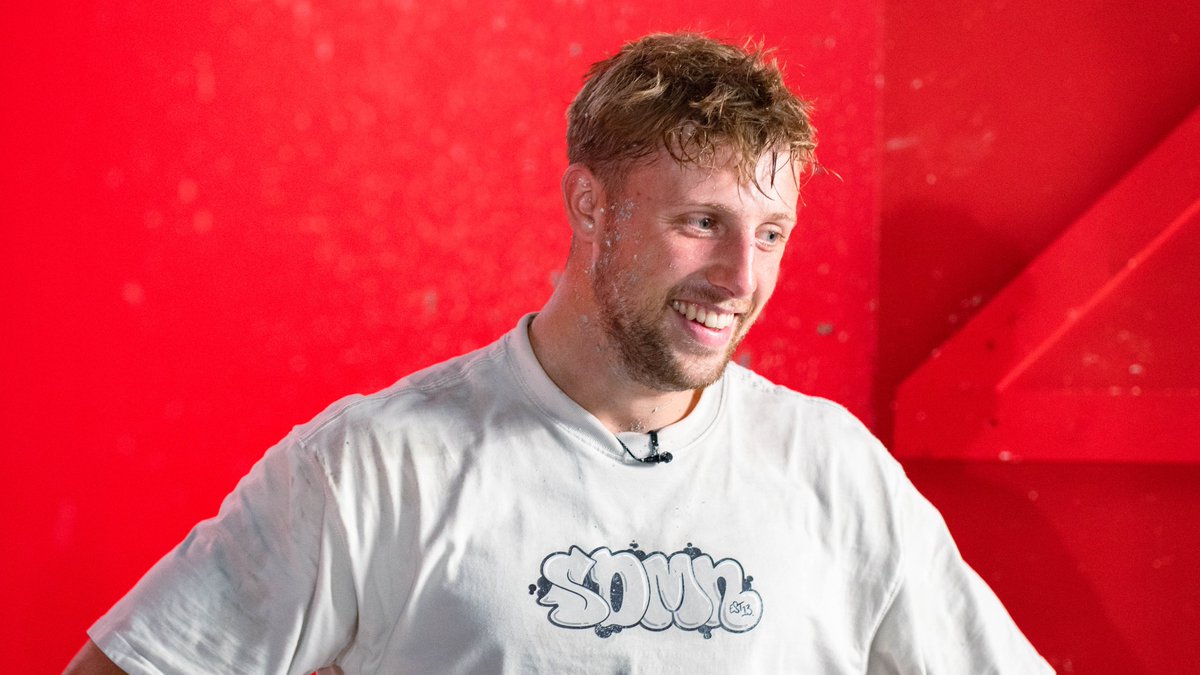 Sidemen's tweet image. Harry finding out the granny had the money all along

Bro was fuming when he thought Callux spent almost $10,000 on a concrete cube 😅