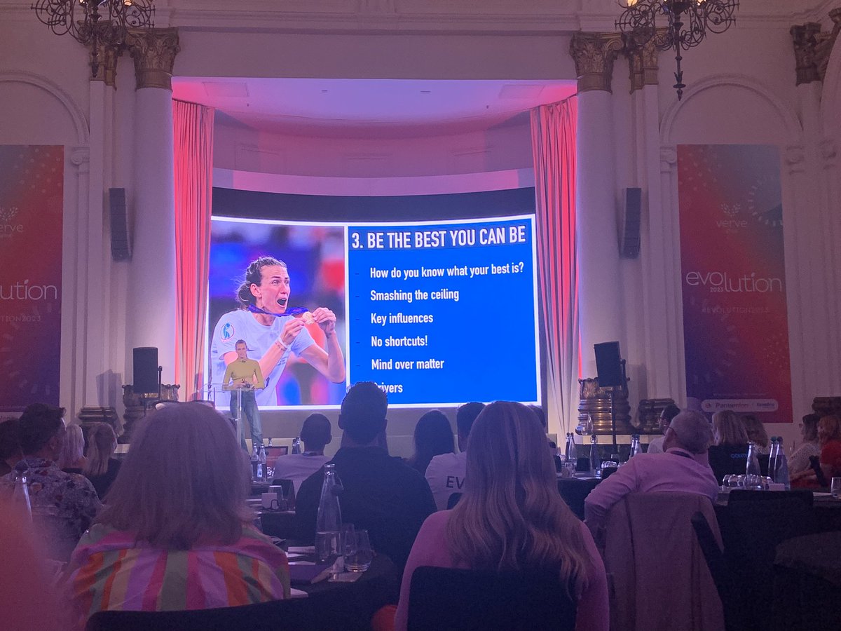 Great end to #evolution2023 with <a href="/JillScottJS8/">Jill Scott MBE</a> ‘s lovely, inspiring and engaging talk on leadership. Amazing day <a href="/GroupVerve/">Verve</a> 😁