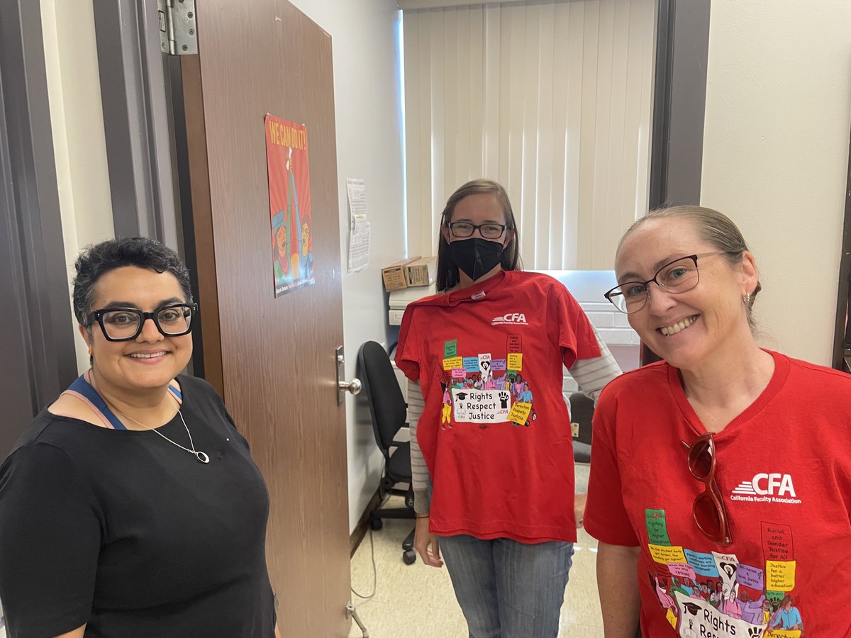 cfa_cpp's tweet image. Some of the awesome faculty we talked to while hall walking on campus yesterday #solidarity @CFA_United