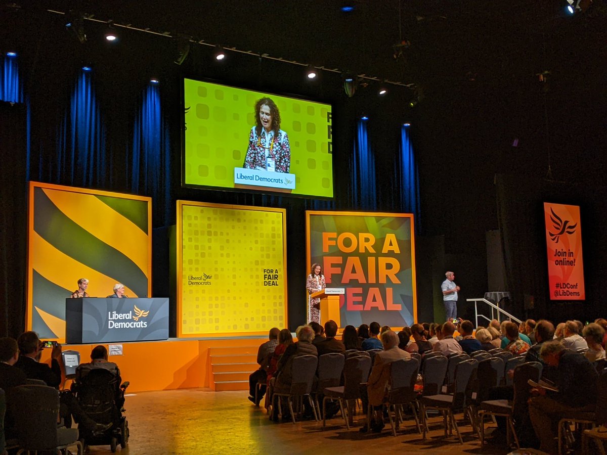 FlachJuliette's tweet image. On my way back from representing @CAPuk at the Lib Dem Party Conference #LibDemConference... next up Liverpool and Manchester for the Labour Party Conference and CAP's Conservative Fridge events!