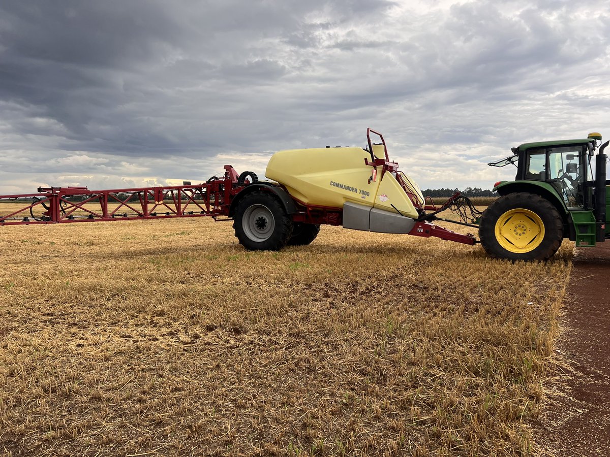 F_Kili's tweet photo. Glyphosate spray after harvest as we prepare to plant our cover crops in a few days to come https://t.co/zTl3he2ngD