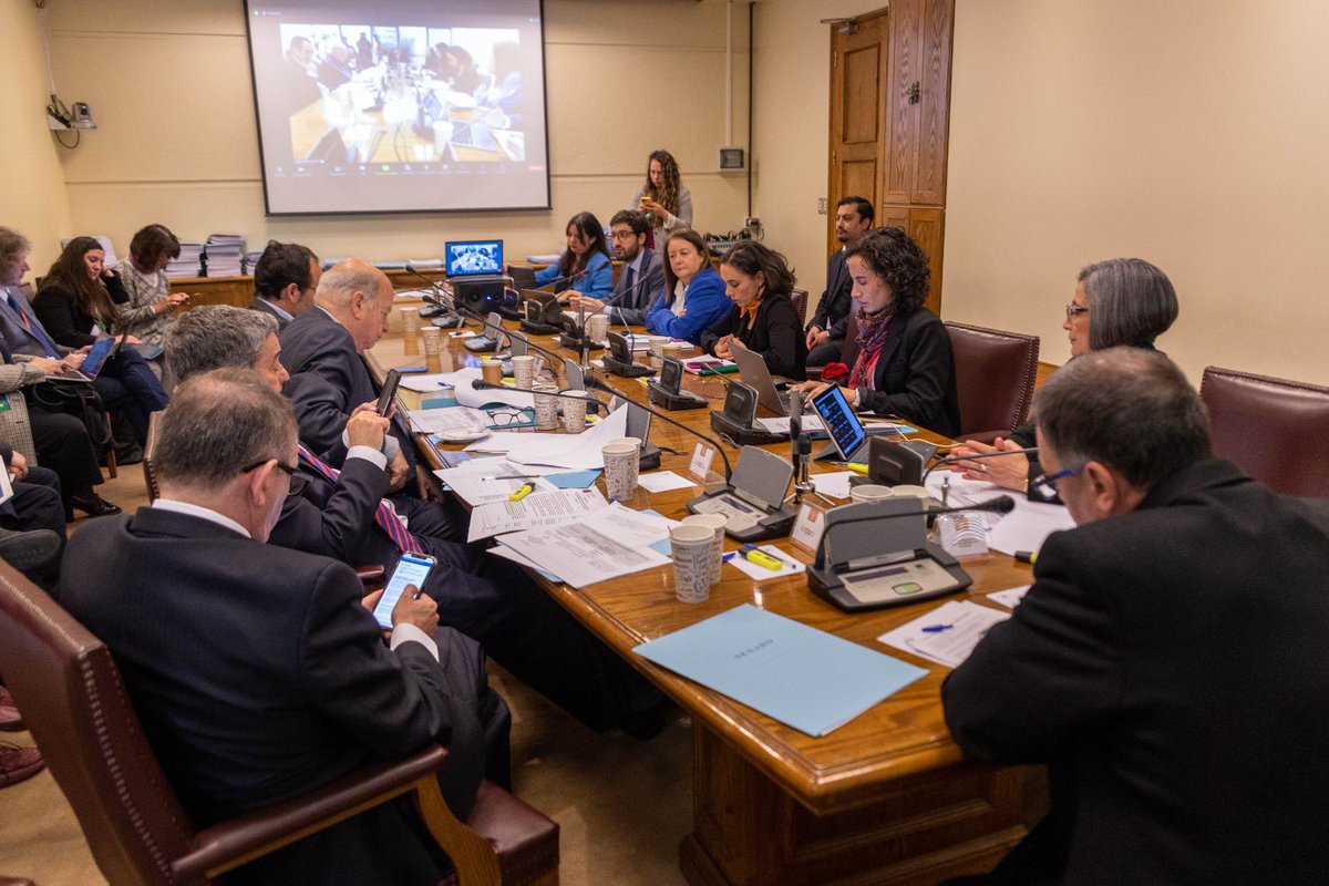 ✨¡Qué buenas noticias! 

La Comisión de Hacienda del Senado aprobó ✅ en general y particular el proyecto de ley que establece requisitos para asimilar las entidades que prestan servicios culturales a las sociedades.👌🏽

🥳 Con ello la iniciativa es despachada a sala.