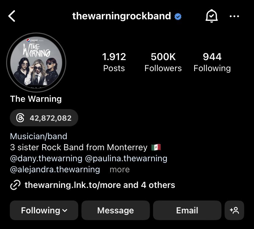 La cuenta de la banda de Instagram llegó a medio millón de seguidores! 🥳