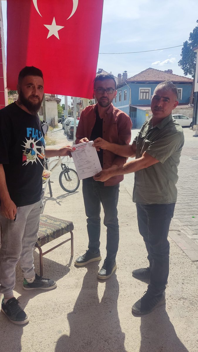 aliakguntr's tweet photo. 📍Güney Mahallemizden Ozan ÇEVİK partimize üye olmuştur. Rabbim utandırmasın 
#MHP #ACIPAYAM https://t.co/bAAlP7cv4F
