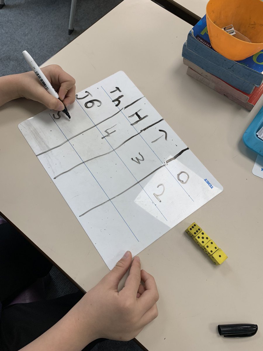 EagleyY3's tweet photo. We loved using dice to see who could make the biggest and smallest numbers! https://t.co/HqqpgCCkKb