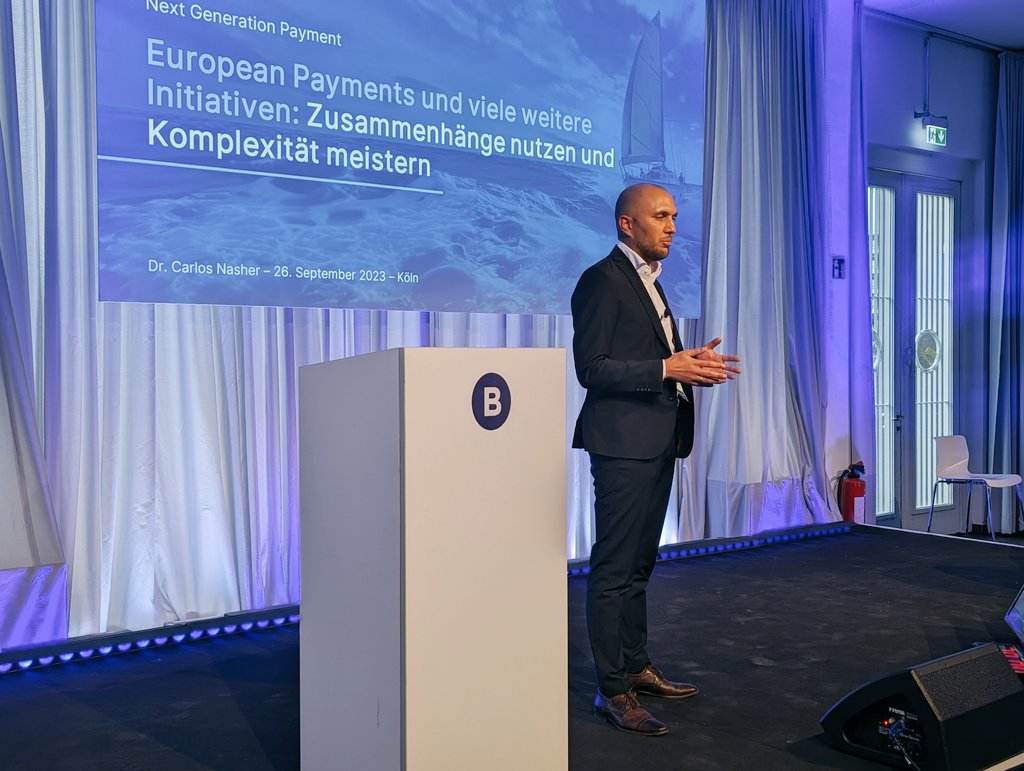 BANKINGCLUB tweet media