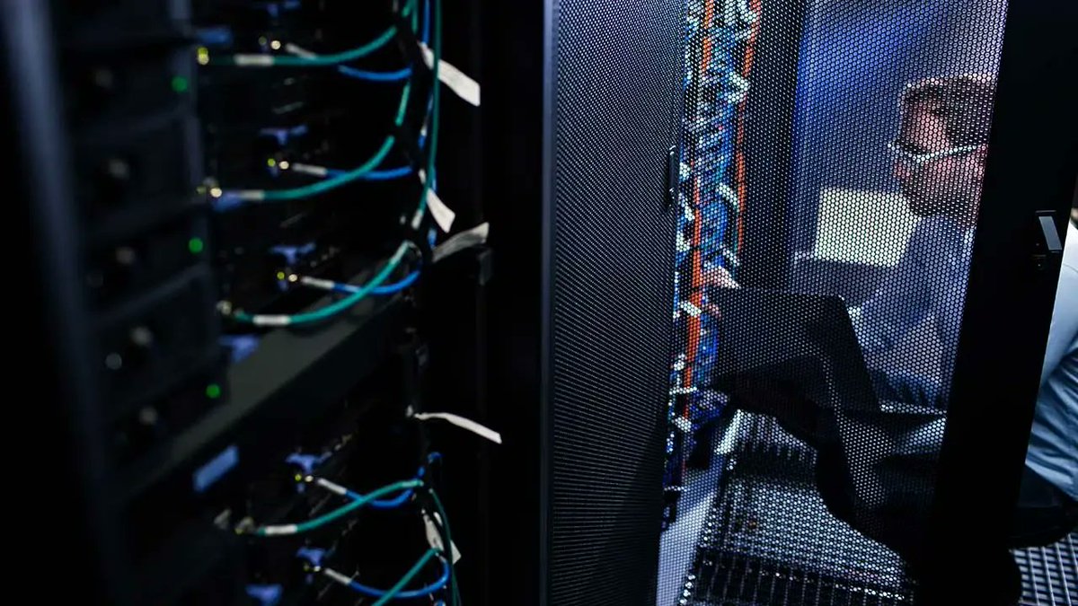 RAID 5 vs. RAID 10: What’s the Difference and Which One Is Best?: buff.ly/3PjrPSC