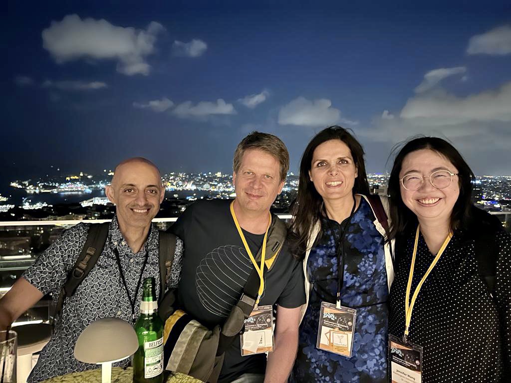 Moe Mahjoub π¨π¦π (@mahjoublab) on Twitter photo One of the best part of conferences: meeting up with old lab mates. A big <a href="/StearnsLab/">Tim Stearns</a> reunion with <a href="/CytoLabKoc/">Elif Nur Firat-Karalar</a> <a href="/LudersLab/">Jens Luders @LudersLab.bsky.social</a> <a href="/jenntrosome/">Jenn Wang</a> at #Centrosomes2023 One of the best part of conferences: meeting up with old lab mates. A big <a href="/StearnsLab/">Tim Stearns</a> reunion with <a href="/CytoLabKoc/">Elif Nur Firat-Karalar</a> <a href="/LudersLab/">Jens Luders @LudersLab.bsky.social</a> <a href="/jenntrosome/">Jenn Wang</a> at #Centrosomes2023