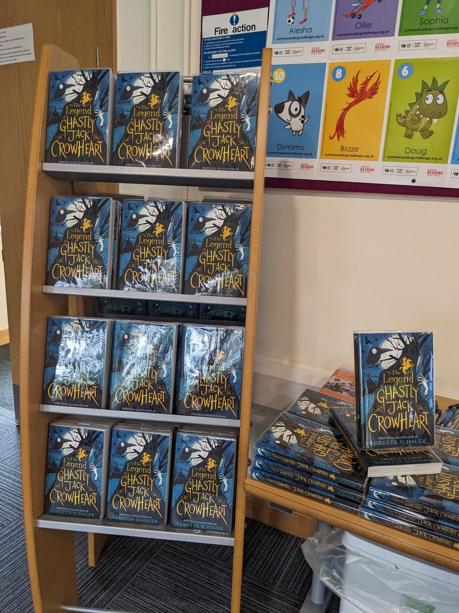 So cool to see 100 advance copies of #Crowheart all set up ready to borrow at @HertsLibraries on Sunday! Get your sneaky peek before the book publishes on 5th October! 👻