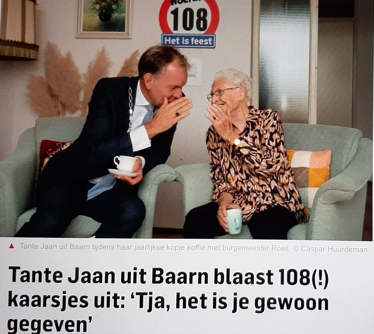 G_BBaarn's tweet photo. Onze felicitatie gaat vandaag uit naar ons oudste Groei &amp; Bloei lid mevrouw J. Hartog. Foto uit AD van @CasparHuurdeman, dank voor gebruik. https://t.co/Xr0ZMwdwoB