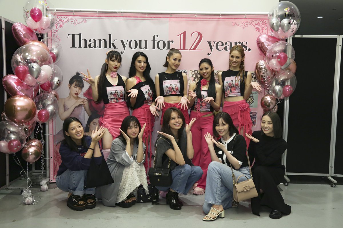 rei__official_'s tweet photo. Happiness、12年間お疲れ様。
みんなが相変わらずキラキラしてて
可愛くて、最高のラストでした。
みんなの幸せを願って😌🫶🏻 https://t.co/X7FeHvNE40