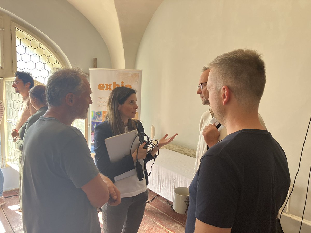 Jan Dobeš (@honzadobes87) on Twitter photo Our immunological PhD conference: Two days packed with cool science with excellent speakers - <a href="/anetta_hartlova/">Anetta Härtlova</a>, <a href="/iannaconelab/">Iannacone Lab</a> and @Hepworth_Lab. I am thankful to fellow organizers <a href="/Benesova_Iva/">Iva Benesova</a> <a href="/vanickovakarol/">Karolína Vaníčková</a> @eliska_mikova <a href="/vercanie/">Veronika Niederlová</a> <a href="/brezinajir/">Jiří Březina</a> <a href="/Dan_Vasek/">Daniel Vašek</a> Reza Zamani Our immunological PhD conference: Two days packed with cool science with excellent speakers - <a href="/anetta_hartlova/">Anetta Härtlova</a>, <a href="/iannaconelab/">Iannacone Lab</a> and @Hepworth_Lab. I am thankful to fellow organizers <a href="/Benesova_Iva/">Iva Benesova</a> <a href="/vanickovakarol/">Karolína Vaníčková</a> @eliska_mikova <a href="/vercanie/">Veronika Niederlová</a> <a href="/brezinajir/">Jiří Březina</a> <a href="/Dan_Vasek/">Daniel Vašek</a> Reza Zamani