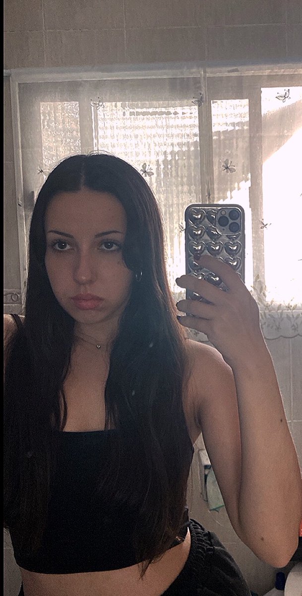 luxnrk's tweet photo. mirror pics >>> https://t.co/rKnnn2wWWL