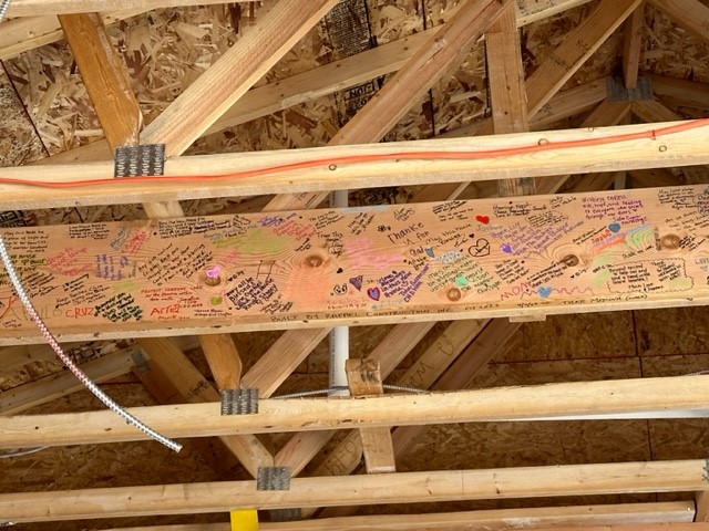 WrightEngineers's tweet image. All the kids at the Ronald McDonald house in [city name] signed a truss on their new building as their way of saying thanks to the design and construction team for the awesome new facility currently under construction. 
#TeamWright #wrightengineers #rightbrain #whereswright
