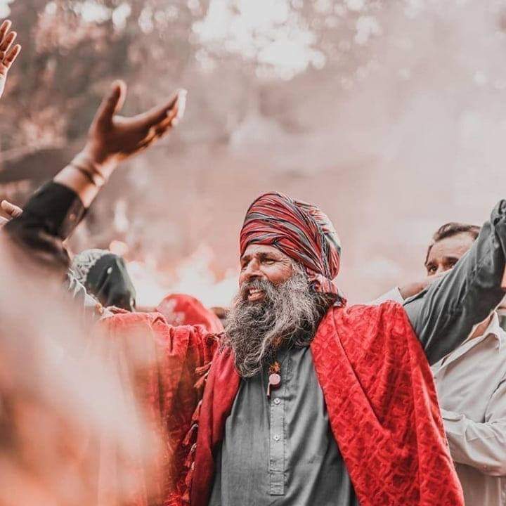 SyedDado's tweet photo. افلاطون کے مطابق رقص سارے جسم کی حرکات و سکنات کے ذریعے الفاظ کی وضاحت کرنے کی جبلی خواہش کا نام تھا۔ 

#ول_ڈیورانٹ https://t.co/Z8medxfwd8