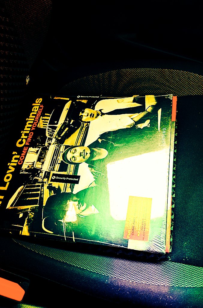 pearcecult's tweet image. Hey @OfficialHuey me 3 year old Filo would say.... Seatbelts 😂

#Jeah