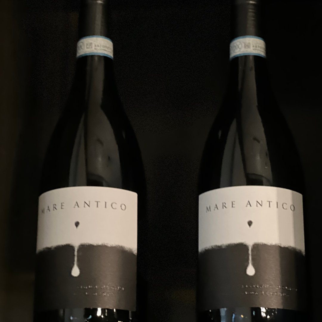 The Mare Antico is a blend of the best fruit from our estate vineyards. 

Stop by for a glass at 180 James Street South, Hamilton.

 #LaPiazza #LaPiazzaAllegra #hamiltoneats #eathamont #hamiltonishome #italian #italianhamilton #menu #h#hamont