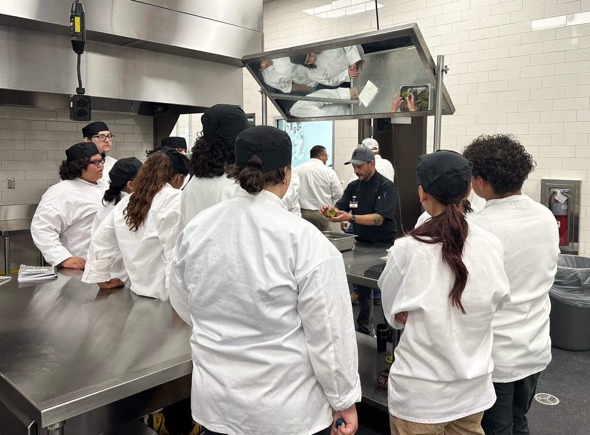 Cecy De La O tweet media