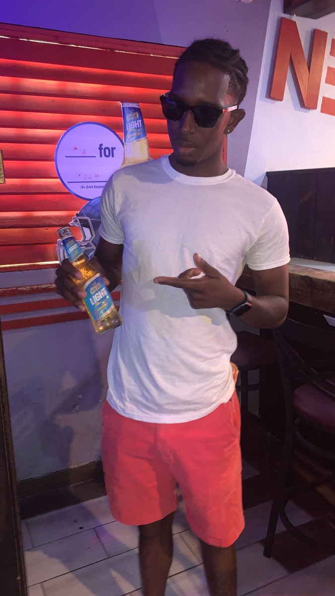 KalikBahamas's tweet photo. Join us for KALIK Light Game Day 🏈 every Sunday to enjoy KALIK Light bucket specials and chances to win prizes every week! https://t.co/3ZKVt1Mkhb