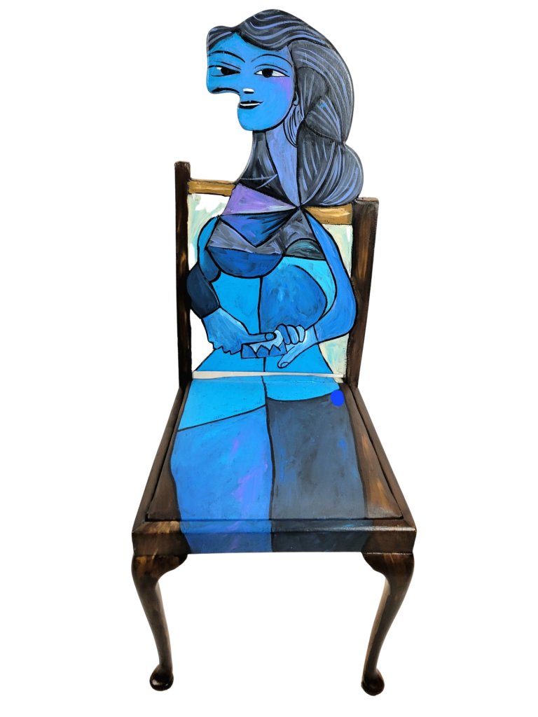 #Milwaukee artist ToddFendos.com latest tribute to #Picasso
#picassoinspired #picassoart #pablopicasso #paintedfurniture #interiordesign #interiordesignideas #paintedfurniture #funkyfurniture #upcycled #functionalart #paintedchair #upcycle #accentfurniture #accentchair