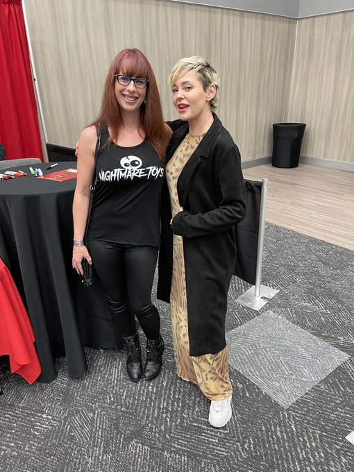 I&rsquo;m back! Lol. Had a great time at @CreepIECon  Thank you to everyone that stopped by the @nightmaretoys<a class="tags" target="_blank" title="On Twitter" href="/?out=eyJ0eXAiOiJKV1QiLCJhbGciOiJIUzUxMiJ9.eyJpYXQiOjE3MjA3NDIzNjQsImlzcyI6InR3cG9ybnN0YXJzLmNvbSIsIm5iZiI6MTcyMDc0MjM2NCwiZXhwIjoxNzUyMjc4MzY0LCJyZWRpcmVjdF91cmwiOiJodHRwczovL3R3aXR0ZXIuY29tL0NyZWVwSUVDb24ifQ.vpGuT5aEH7vZcLfc6j1DGns692A58MtJqVGvQrBd6JfydoUxDIhP4hgBFBodoBYu0xEjRkDi1S5IxSe2ViqFmg">@CreepIECon</a><a href="/tag/funweekend"class="tags"><span>#funweekend</span></a>