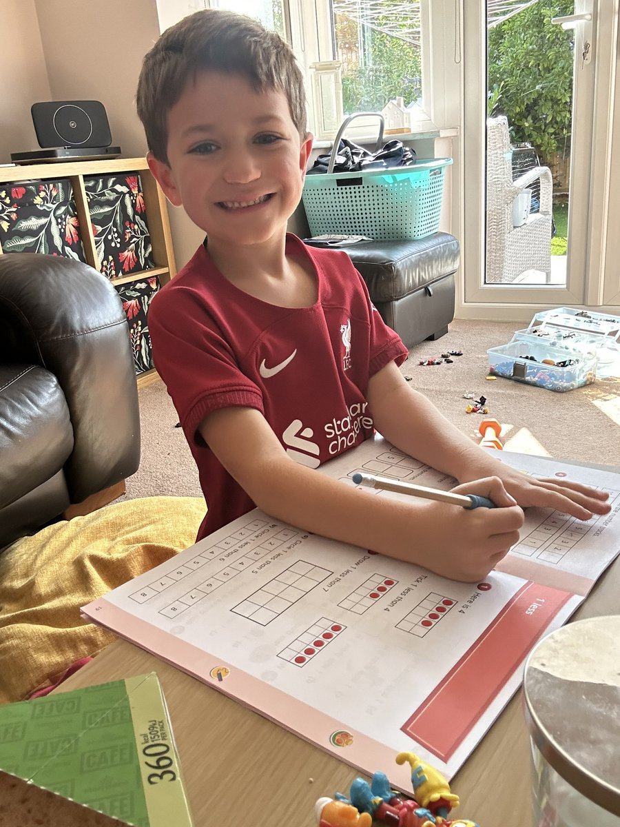 31moBurton's tweet photo. @Daniell65126960 @stjs_staveley Keeping up with my maths while
I get better 📚 Reading time next! https://t.co/gCVSXnekEG