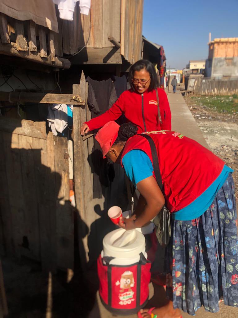 L’#ESS comme outil de réponse aux besoins nutritionnels des enfants en zone urbaine de Madagascar. #Nutrizaza fête ses 10 ans et étend son réseau de vente de produits nutritionnels, de qualité et accessibles au plus grand nombre.