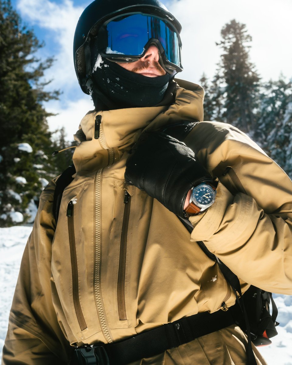 hamiltonwatch's tweet image. Witness the evolution of our Khaki Field collection with the Khaki Field Expedition line, trek-ready timepieces equipped with a compass bezel to guide you to even the most remote destinations: ms.spr.ly/60159YPbf

#hamiltonwatch #stepoutside #expedition #new #adventureawaits