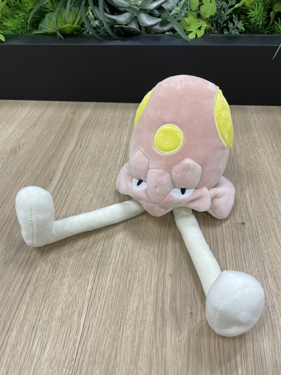 補足です‼️ ノノクラゲのぬいぐるみは、スタンドなしで立たせることは