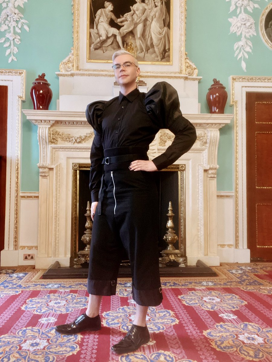 benjamin_shape's tweet image. Mansion House Chic 💅🏻