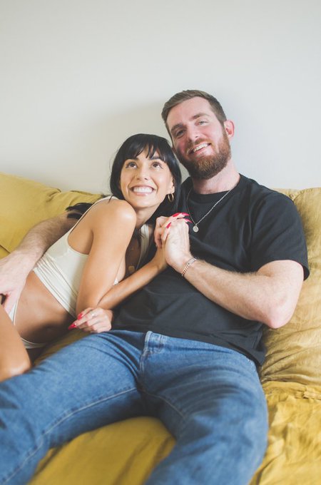 are you on https://t.co/YJ72GEWrmw? new scene with @girthmasterr coming this week 🤭 https://t.co/ngf