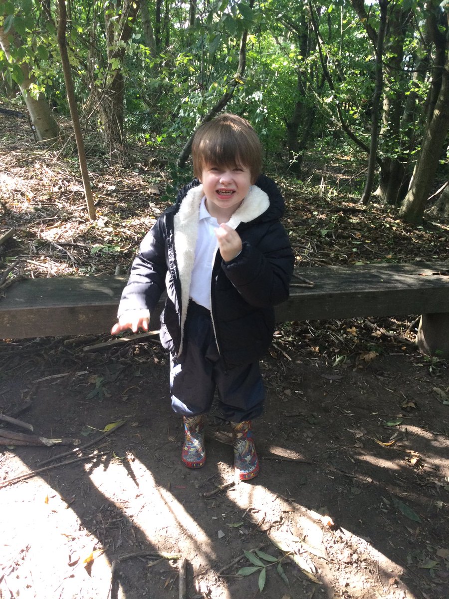 WMPrimaryF2's tweet photo. Busy making shapes. #StickFun https://t.co/ImdTLicMpt