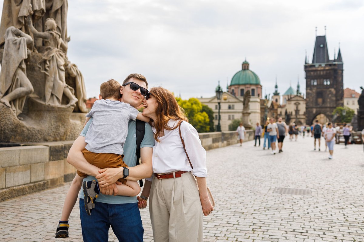 fotografpraga's tweet photo. @fotografvenice Супер! 

Фотосессия в исторических местах Праги! https://t.co/IHlqdlqKCW