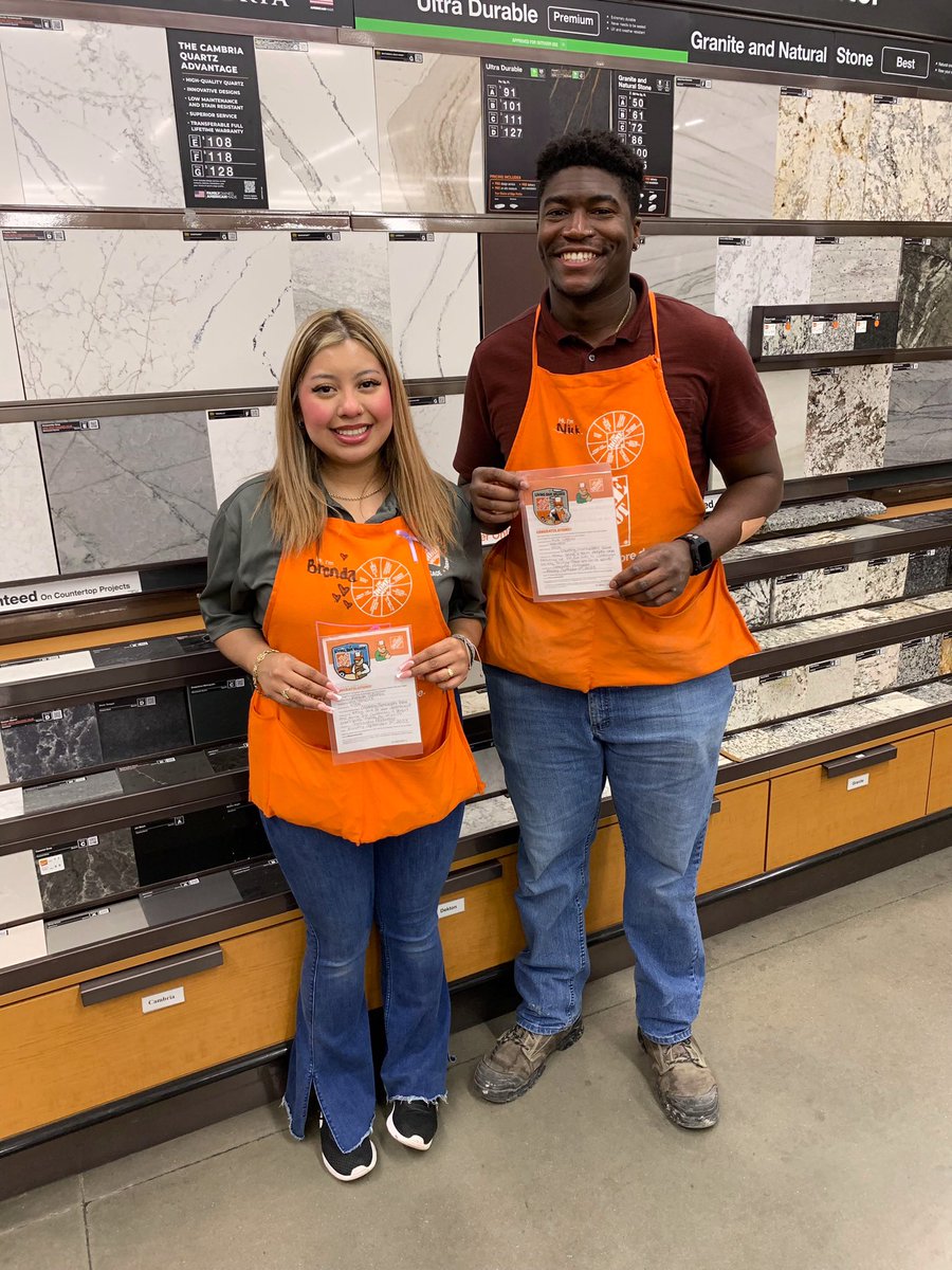 Celebrating three associates who make a point EVERY day they clock in to ensure shopability and excellent customer service at #6509. Thank you for all you do! 🔥🔥🔥 <a href="/jma8306/">Jeffrey</a> @AmbeHaley1216