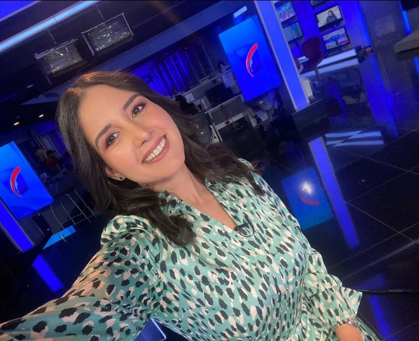 ColorVisionC9's tweet photo. No te pierdas @SIN24Horas #PrimeraEmision de lunes a viernes a las 2:00p.m. Sintoniza #ColorVisionC9 ¡En vivo!👇
https://t.co/YHIEKPSxfS https://t.co/p94bEVftSa