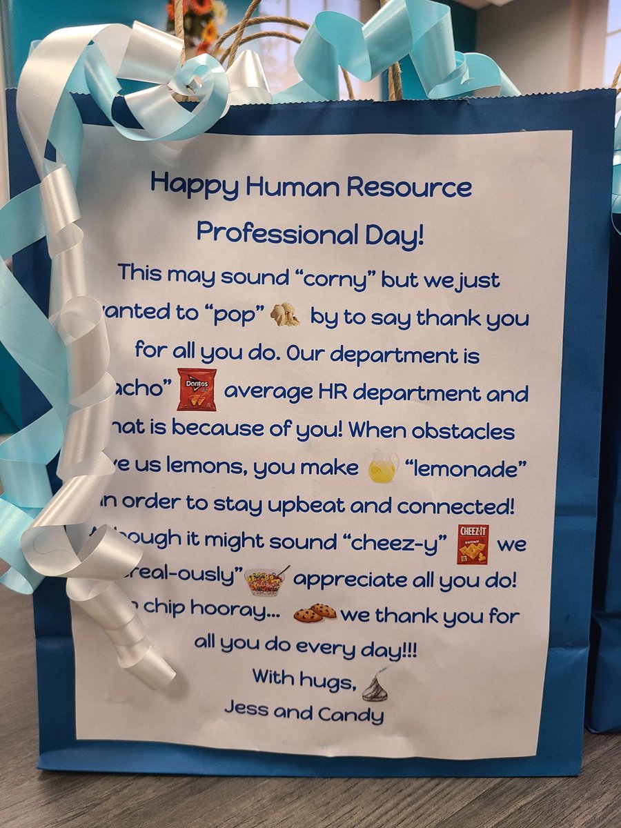Happy Human Resources Professional Day to our AMAZING HR Team! We couldn't do it without them! @Candy__Kramer @D99Cicero #WeMoveForwardTogether #avanzamosjuntos
