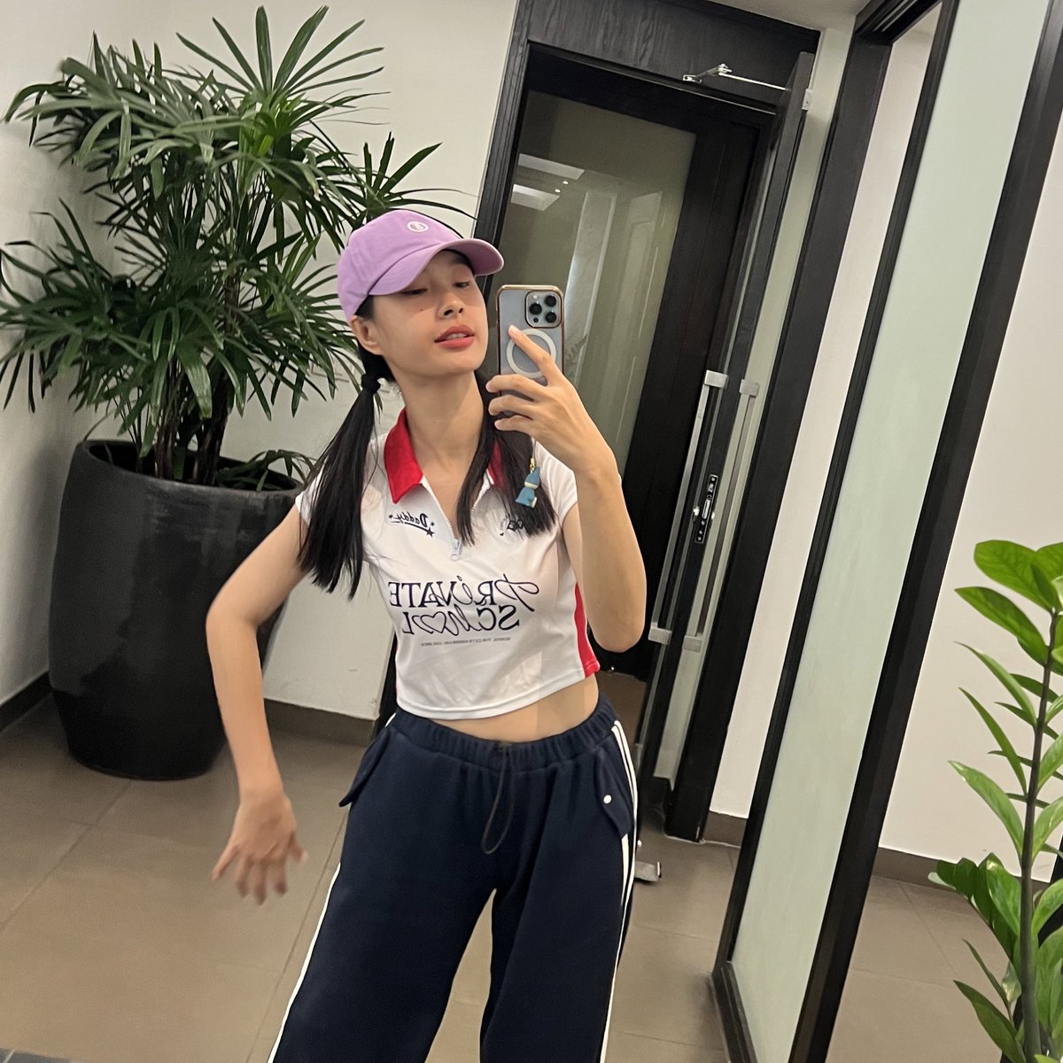 panlyyy's tweet photo. 😗 https://t.co/PMIz8rufOC