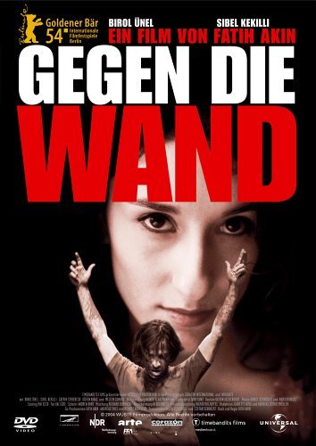 Zangolotino4's tweet photo. 🇩🇪 #ContralaPared (#FatihAkin, 2004)
[8/10]
No podría empezar mejor con Fatih. Un cine desde las extrañas, sin domesticar y con mucha personalidad. Retrato de dos almas a la deriva, combinando momentos de rabia salvaje con otros cómicos o de una sensibilidad exquisita. ⬇️ https://t.co/bjKPUOLgm7