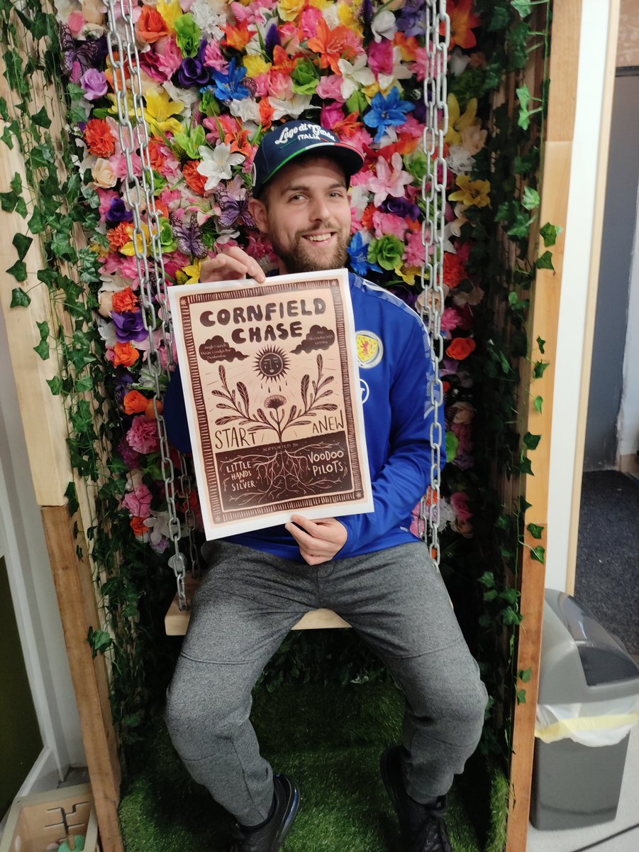 Cornfield Chase (@cfchasemusic) on Twitter photo Sandy popped down to Couple O' Mugs in KDY to drop off a poster for our upcoming launch at McQs, Coadys Bar in Dunfermline. 
Catch us from 7pm on October 7th, alongside our brothers and sisters in <a href="/PilotsVoodoo/">Voodoo Pilots</a> and <a href="/LHOSUK/">LittleHandsOfSilver</a> 
๐ธ Johnno Murdoch Paul Sandy popped down to Couple O' Mugs in KDY to drop off a poster for our upcoming launch at McQs, Coadys Bar in Dunfermline. 
Catch us from 7pm on October 7th, alongside our brothers and sisters in <a href="/PilotsVoodoo/">Voodoo Pilots</a> and <a href="/LHOSUK/">LittleHandsOfSilver</a> 
๐ธ Johnno Murdoch Paul