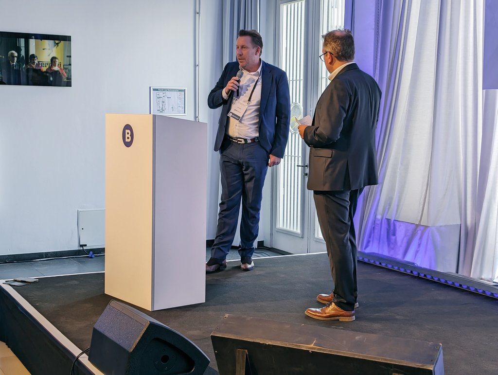 BANKINGCLUB tweet media