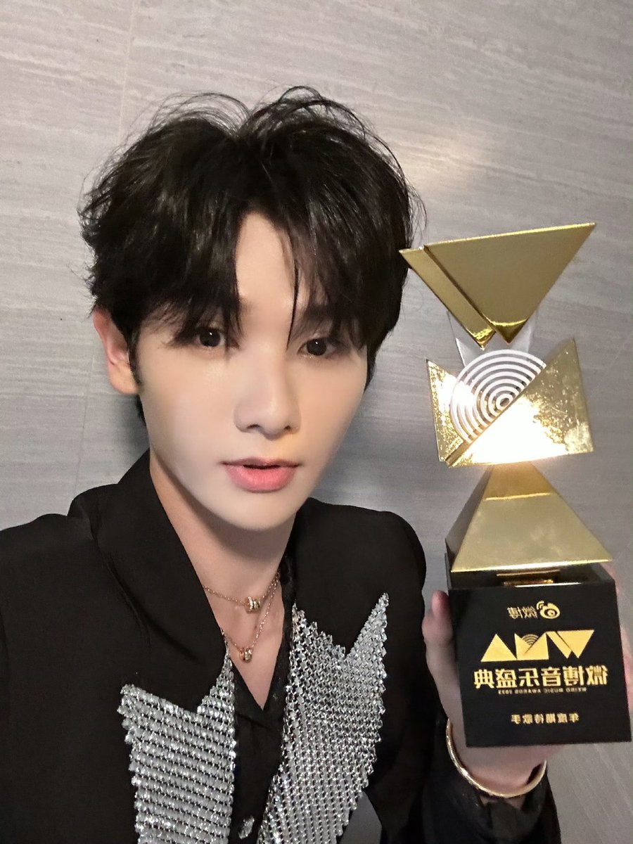 Congratulations my sweet pea 🤍🙌🏻🏆

NNINE WEIBOMUSIC AWARD23 
#WMA2023xGQC