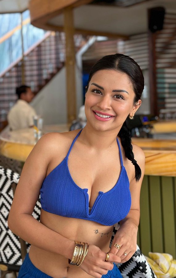 F69LJZxaUAAU5sW?format=jpg&name=900x900