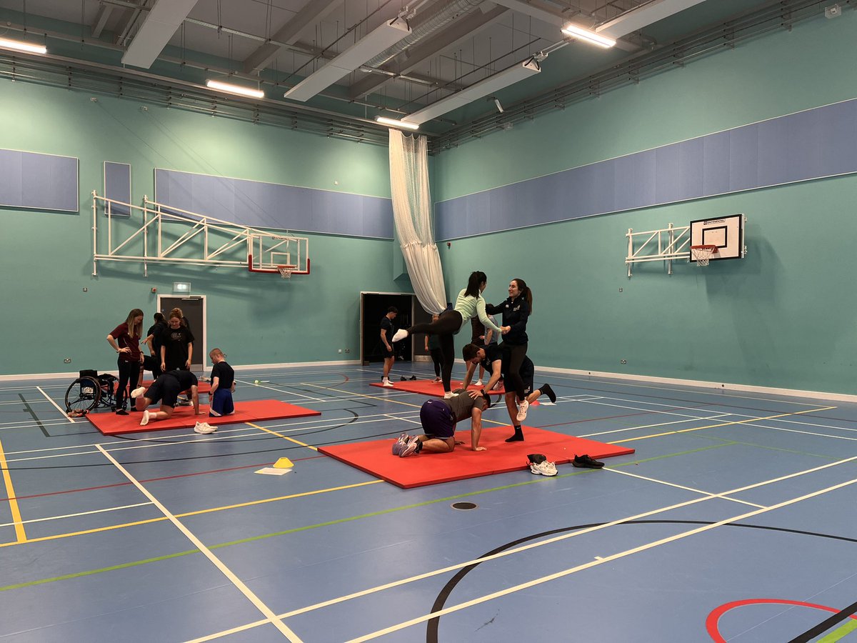 Cara_Lamb1's tweet photo. It’s all about the jigsaw…. #TeamPE have started learning about the Cooperative Learning model. Creating floor sequences with expert and jigsaw groups. Spoilers (including bloopers) below 👇 #StrathPGDE @StrathEDU 🤸🏽‍♀️ 🧩 https://t.co/a8d8BiBJuT