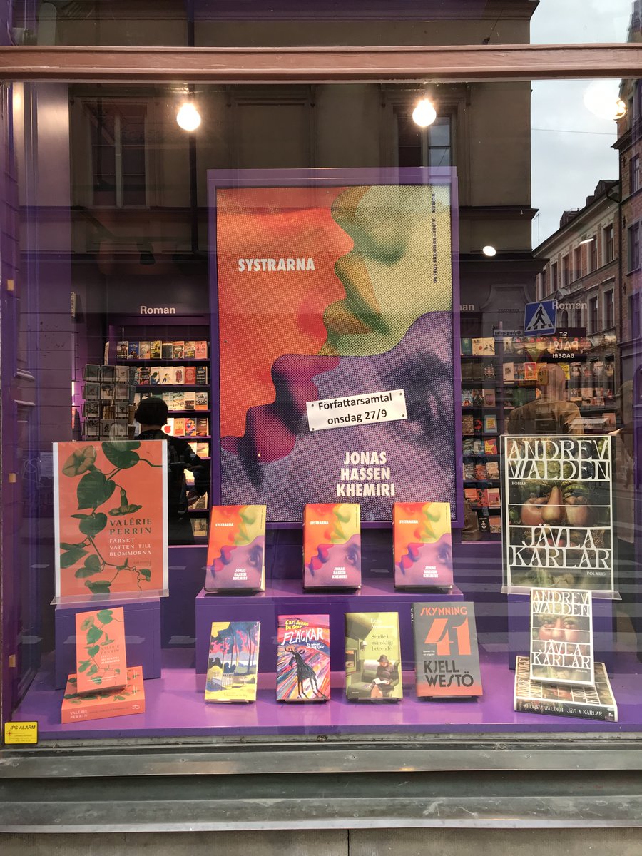 In Sweden to present #Systrarna. Unfortunately, all talks in Stockholm are sold out, but if you come after the talks (at <a href="/mastersamuelsg/">Akademibokhandeln</a> and <a href="/Ronnells/">RönnellsAntikvariat</a> today and <a href="/PocketShopSWE/">Pocket Shop</a> Götgatan tomorrow) you can still get your book signed. Full schedule here: khemiri.se/nu/