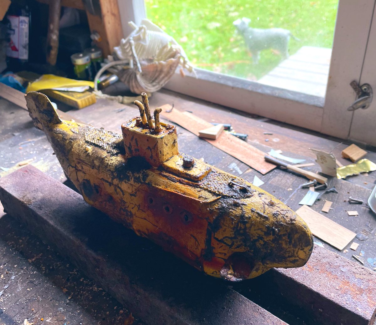 nilag's tweet photo. Salvaged pop history
#ghostfleetartproject #sculpture #artofdecay #thebeatles #yellowsubmarine #art #artinprogress #artprocess https://t.co/IvHU8YZxNO